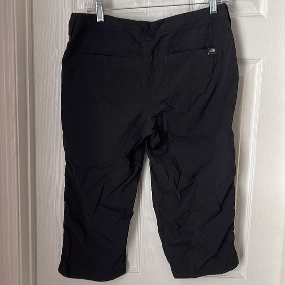 Northface Capri Pants - Picture 3 of 4